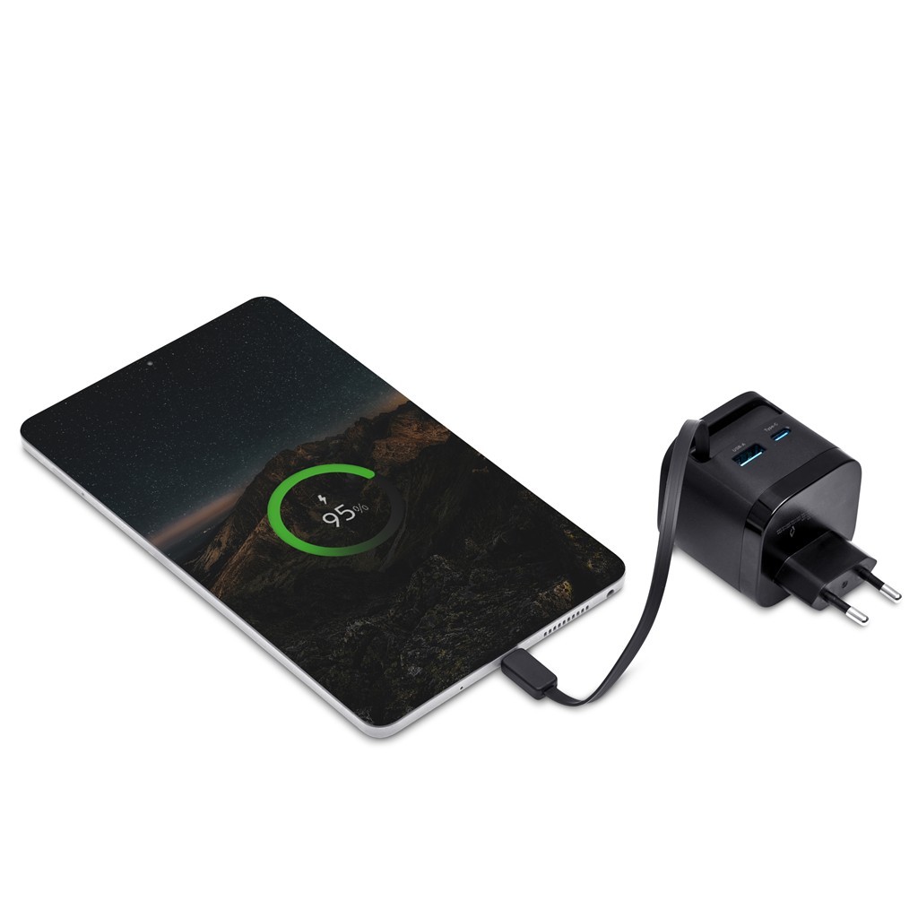 Alex Varga Salazar Fast Charge 65W Power Delivery Wall Charger